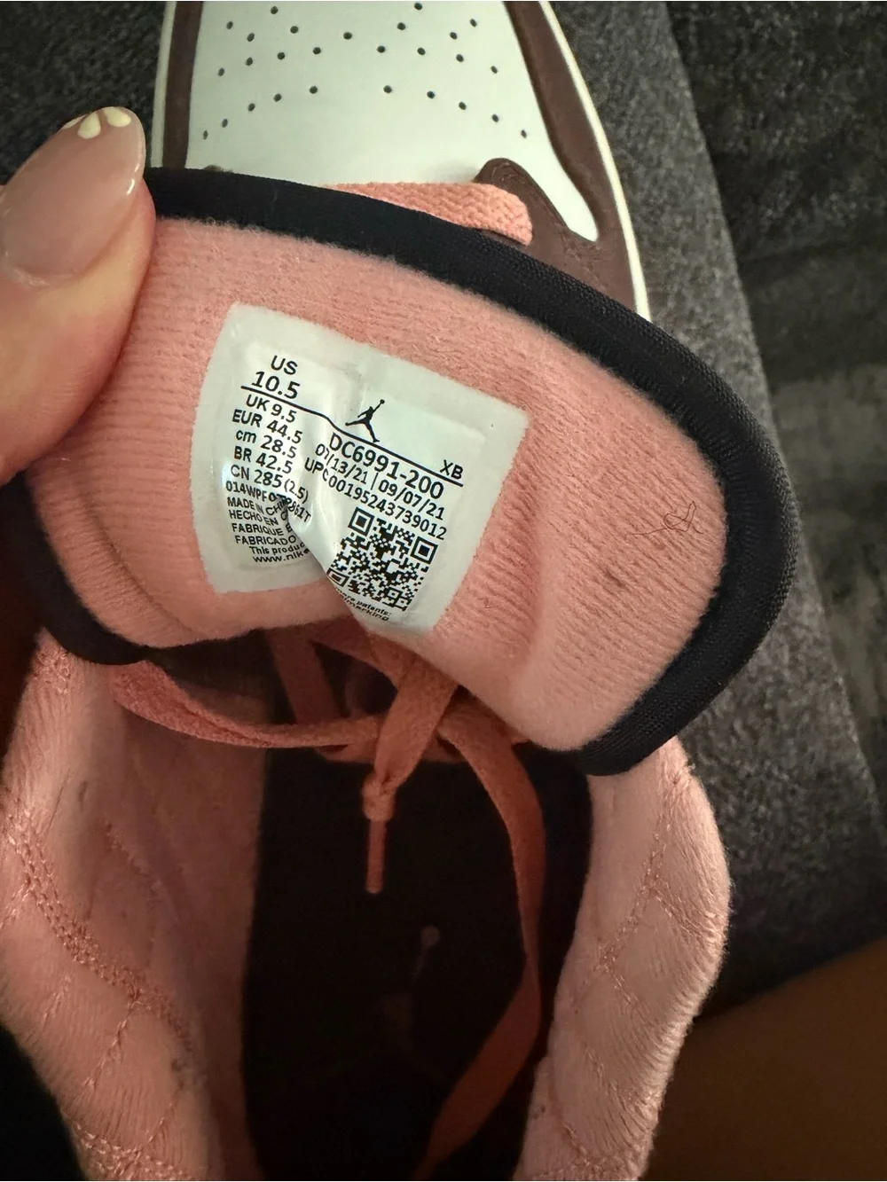 Jordan Low Top Sneakers in Brown, Cream & Pink never worn